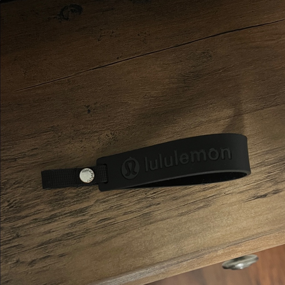 lululemon athletica Black Key Holder